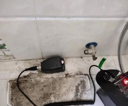 思南屋顶漏水维修公司分享下卫生间漏水的危害及解决方法